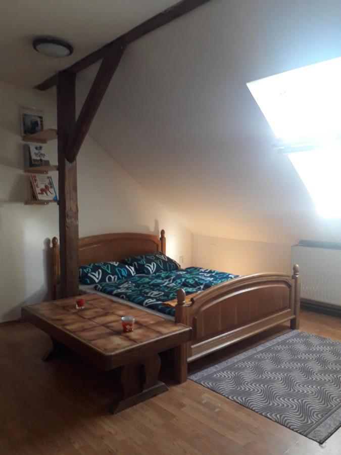 Podkrovni Apartman Olmütz Exterior foto